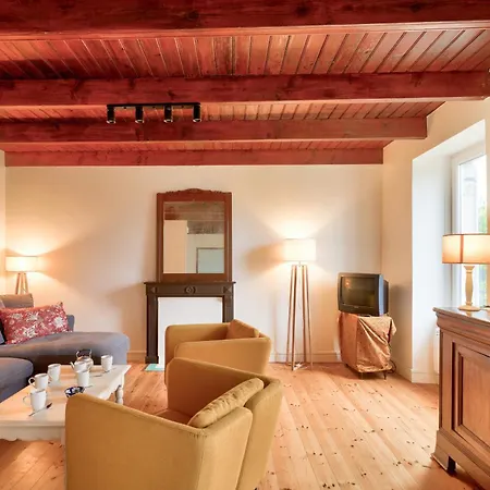 Pays Bigouden - Charmante Maison En Pierre Pour 6 Tréffiagat